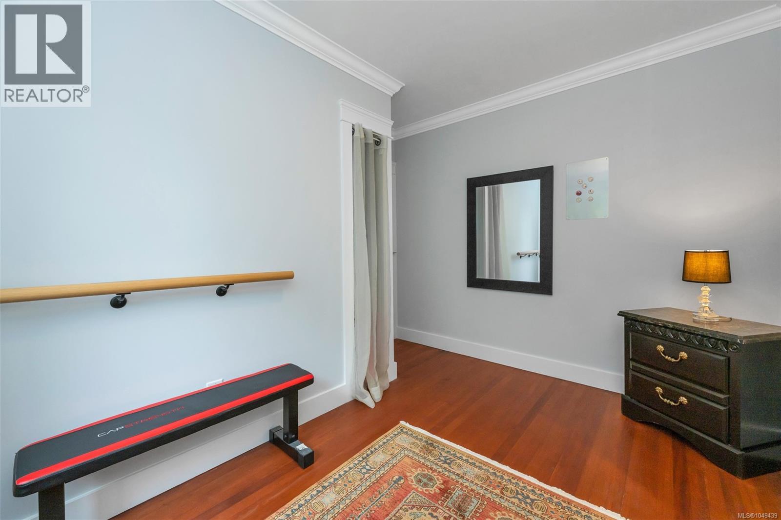 868 Hampshire Rd - 23