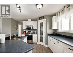 Recreational, Games room - 161 Leitner Gate, Fort Mcmurray, AB T9K2P9 Photo 8