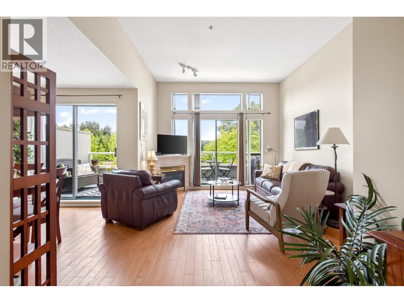 409 220 NEWPORT DRIVE, Port Moody — photo 4