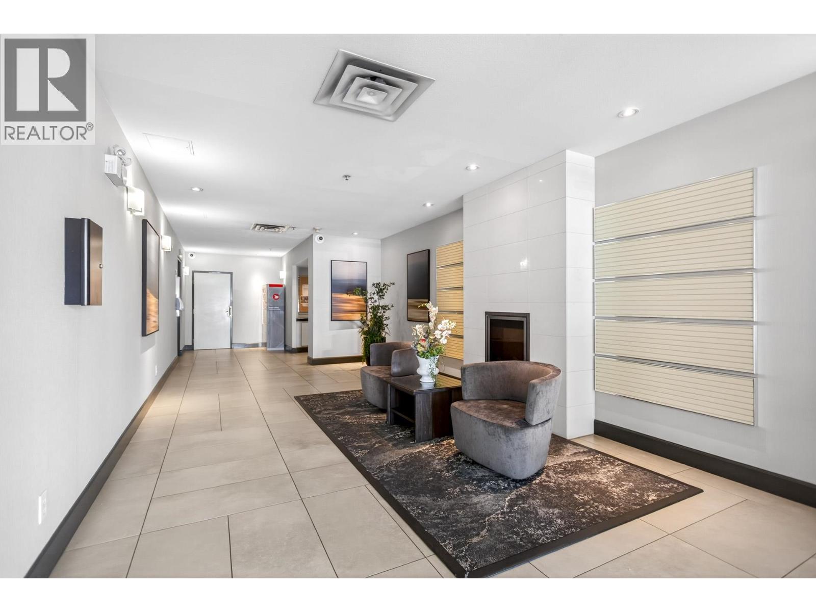 409 220 NEWPORT DRIVE, Port Moody — photo 2