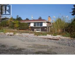 3767 Waring Pl, Saanich, BC V8P5E9 Photo 10