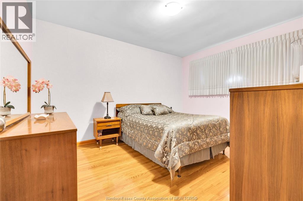 2680 JOS ST. LOUIS - 21