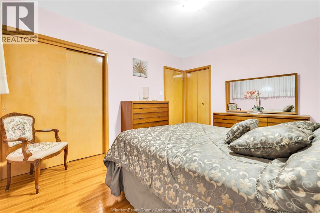 2680 JOS ST. LOUIS - 22
