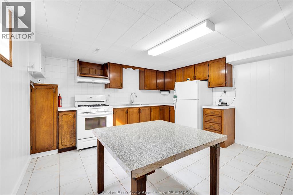 2680 JOS ST. LOUIS - 39