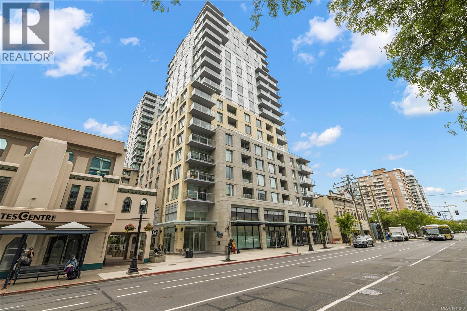 #403 848 Yates St - 20