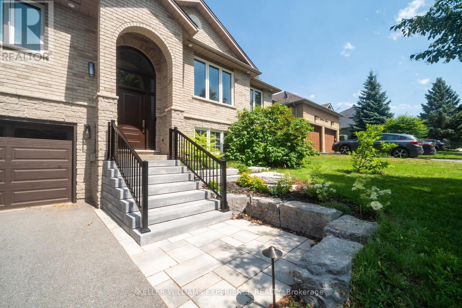 5 GROUSE GLEN - Image 17