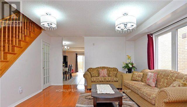 34 PALLESCHI DRIVE, Brampton (Brampton East) — photo 5