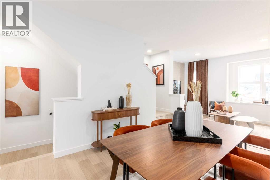 #1203 30 Rochester View NW - 6