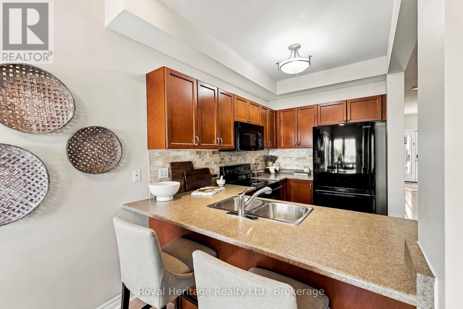 20 BAGNELL CRESCENT - Image 17