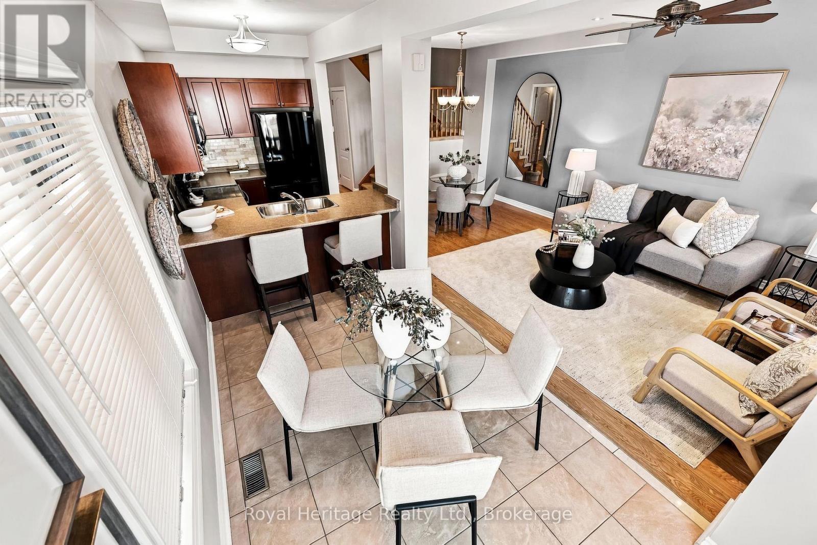 20 BAGNELL CRESCENT - 18