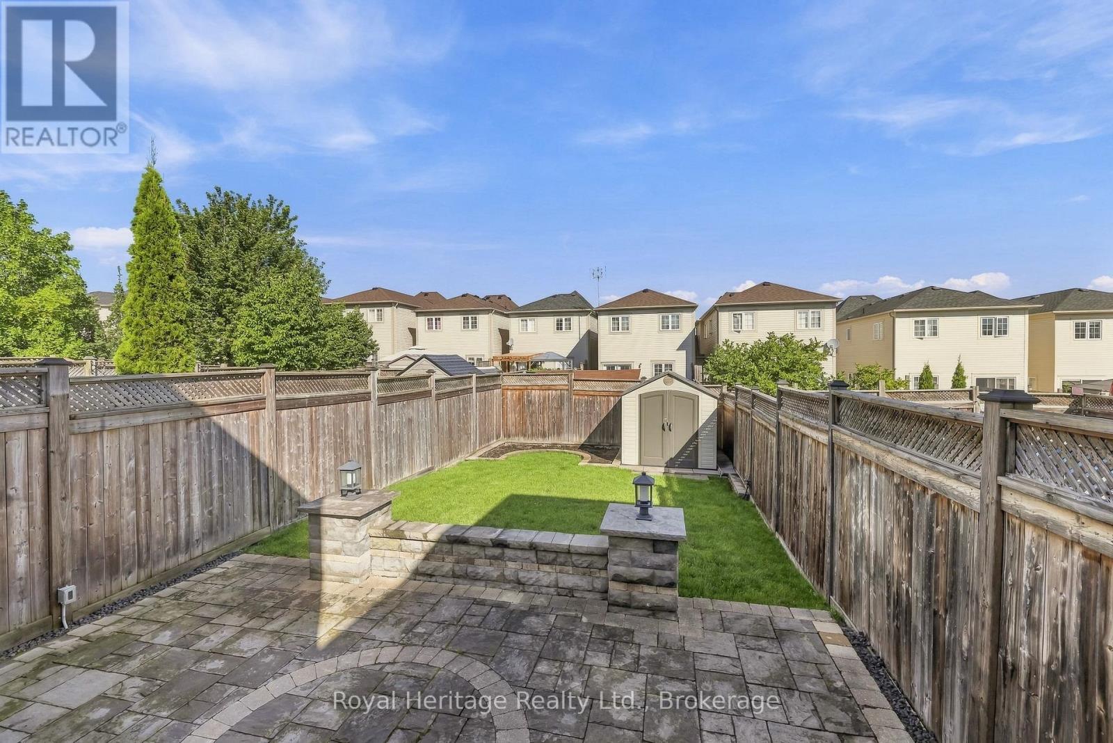 20 BAGNELL CRESCENT - 38