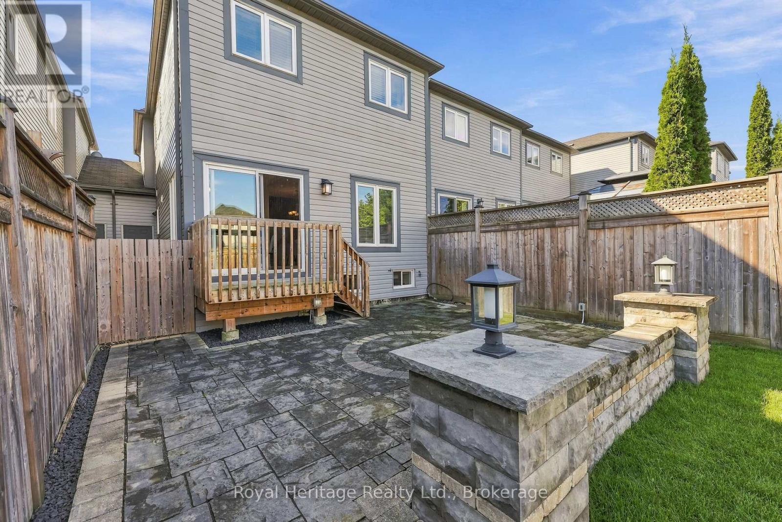 20 BAGNELL CRESCENT - 40