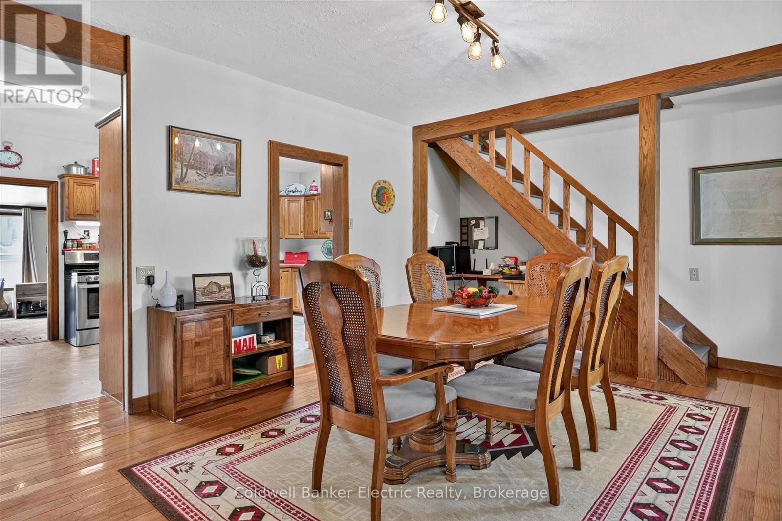 7 MAIN STREET - Image 7