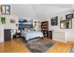 1620 Fell Avenue, Burnaby, BC V5B3Z5 Photo 15