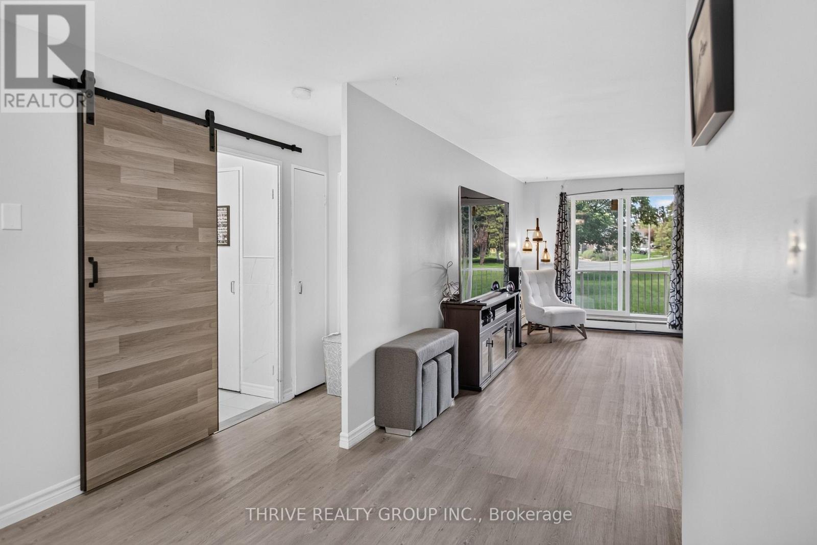 #109 583 MORNINGTON AVENUE - 3