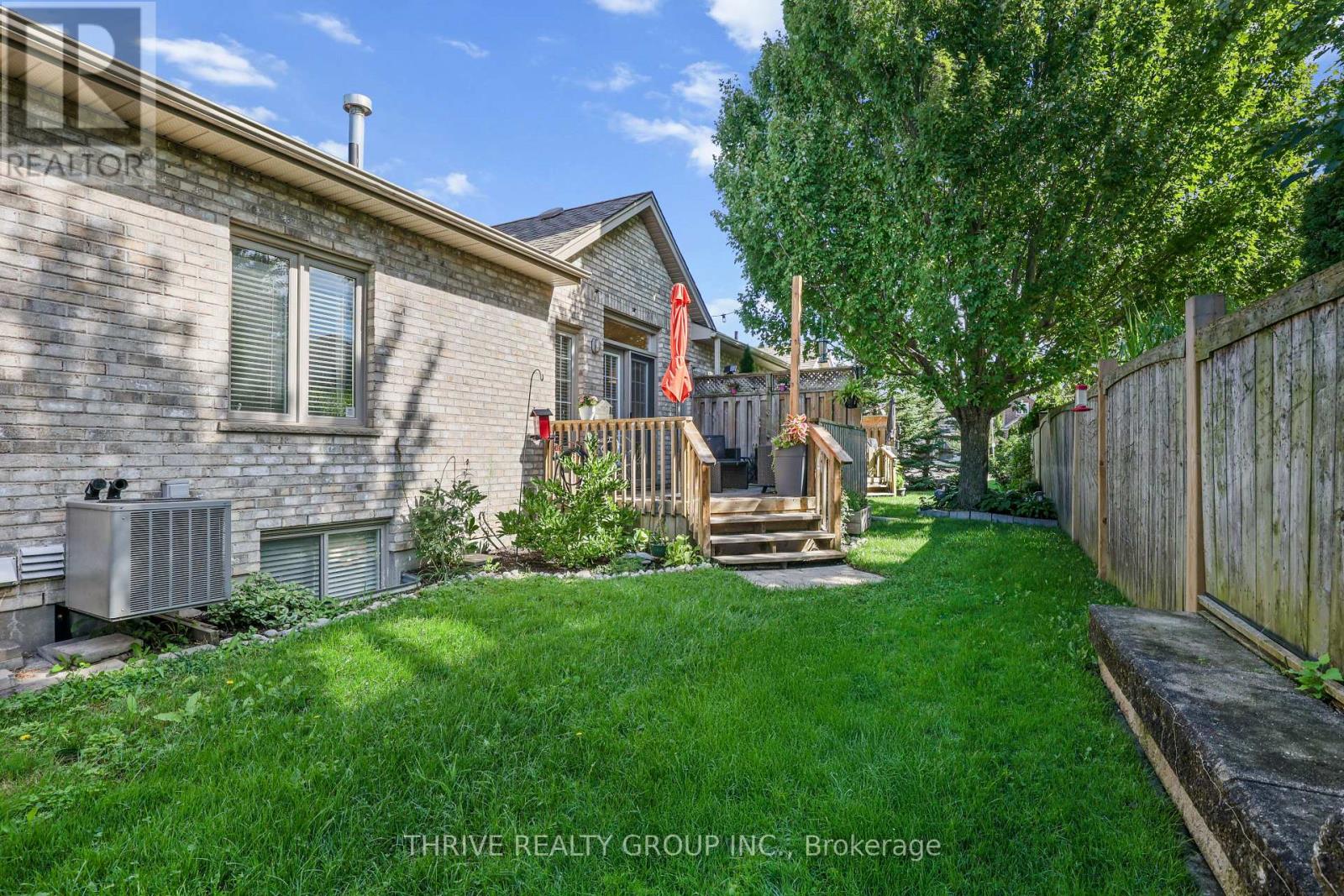 #3 1571 CORONATION DRIVE - Image 38