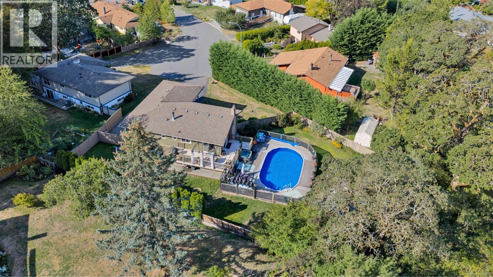 6043 Camass Pl - Image 30