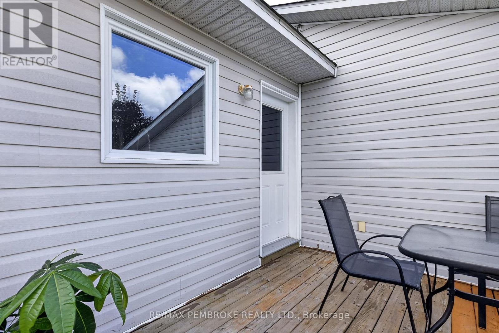 4 WINFIELD STREET - 45