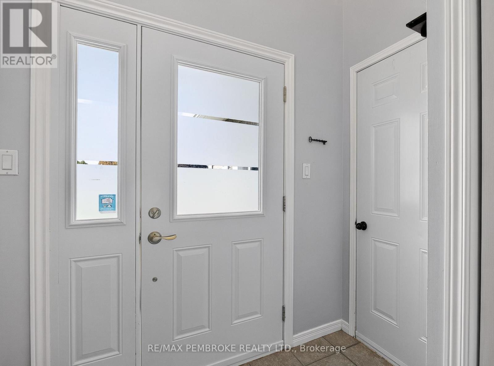 4 WINFIELD STREET - 7