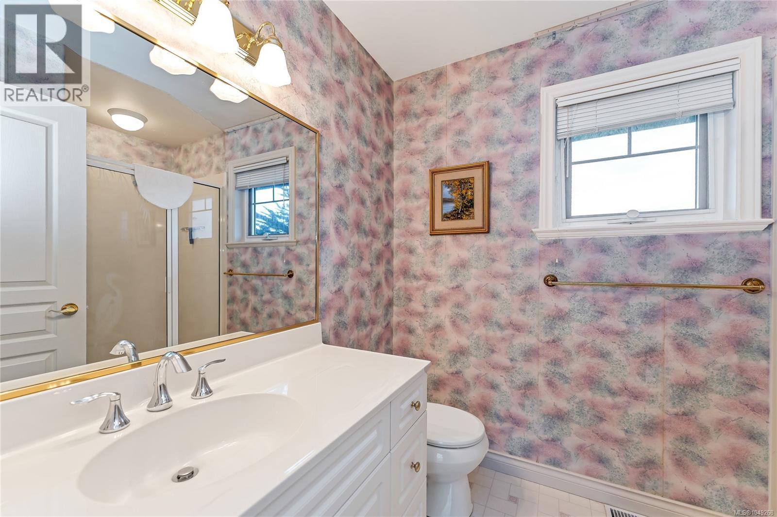 568 Island Rd - 42