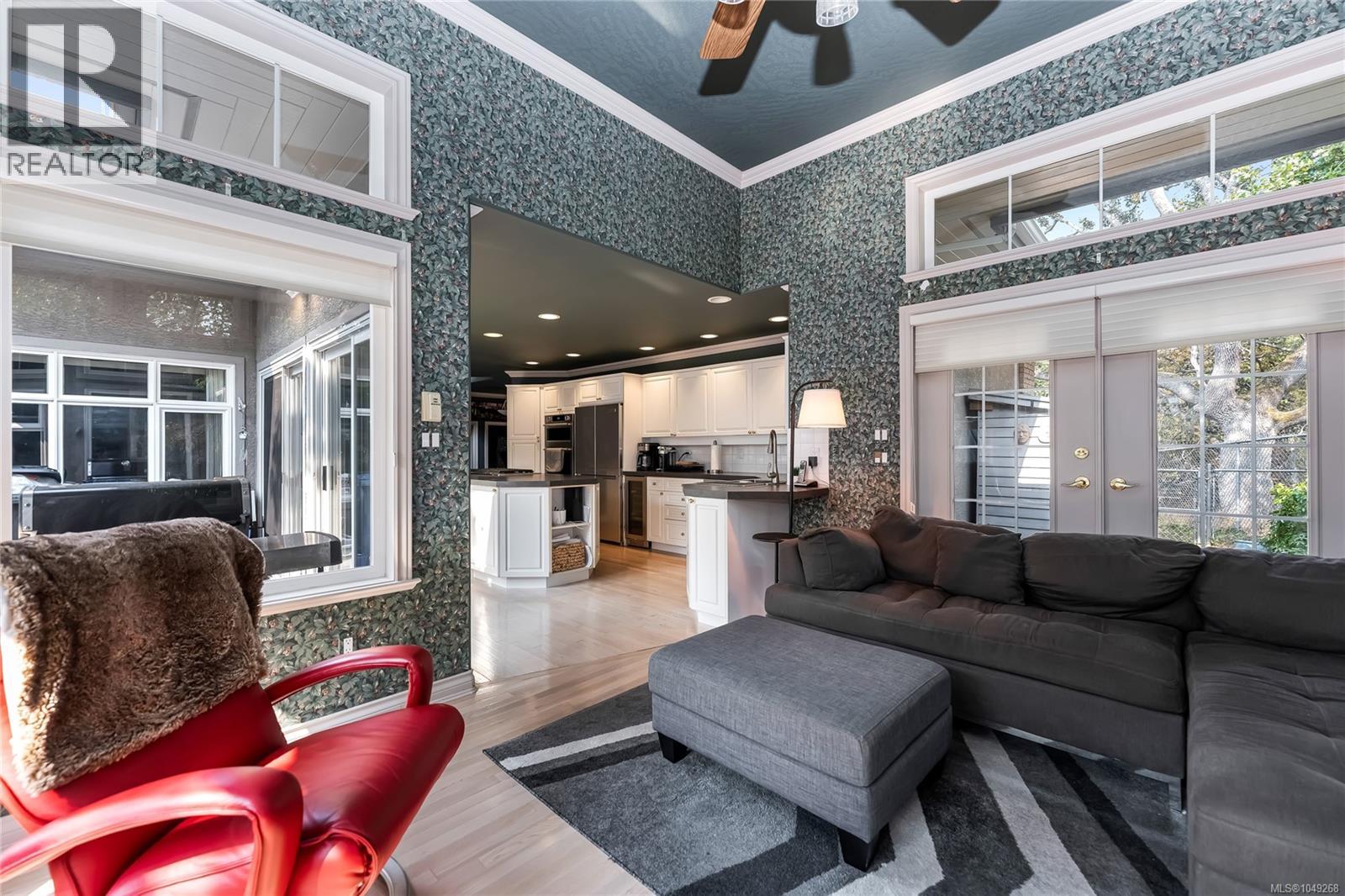 568 Island Rd - 7