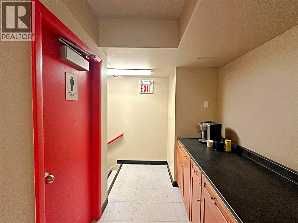 9902 Franklin Avenue, Fort McMurray