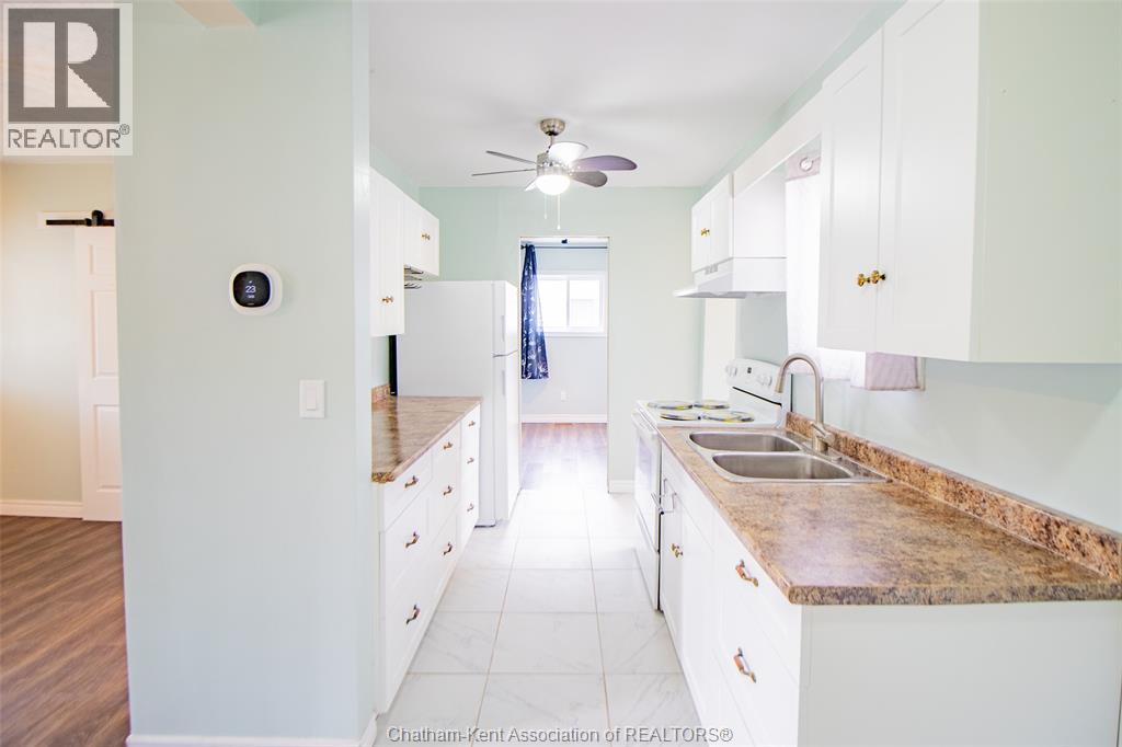 35 BERRY STREET, Chatham — photo 8