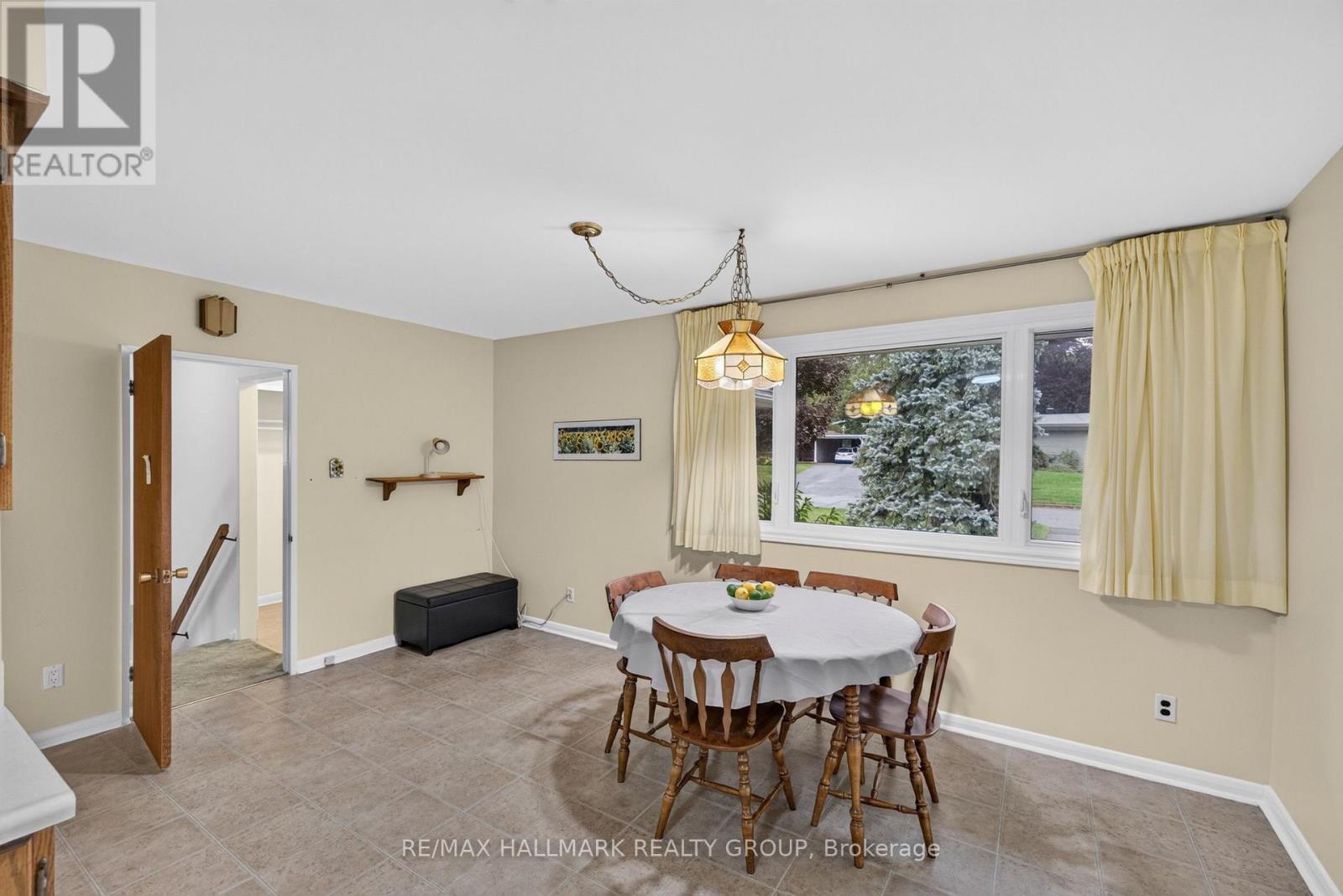 4 Bed, 3 Bath House for Sale in Ottawa – 936 PARKHURST BOULEVARD, Ottawa – MLS# X13772836 - Image 22