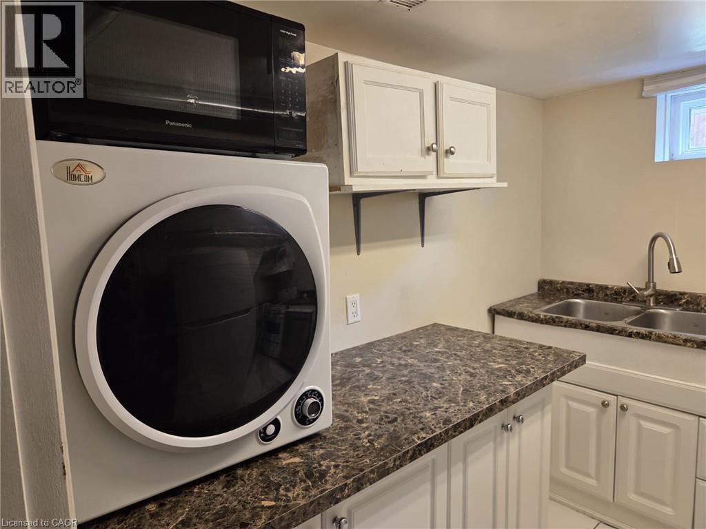 32 BIRCHPARK Drive Unit# Lower, Grimsby — photo 8