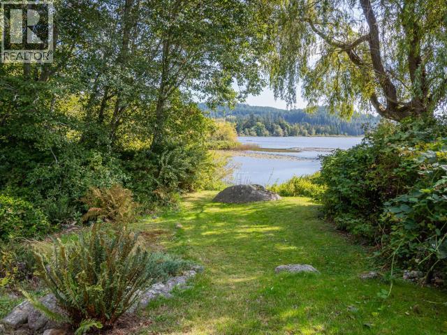 5776 HATFIELD PLACE, Powell River
