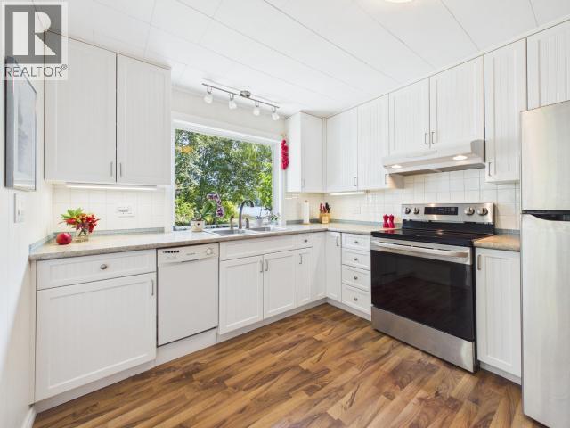 5776 HATFIELD PLACE, Powell River