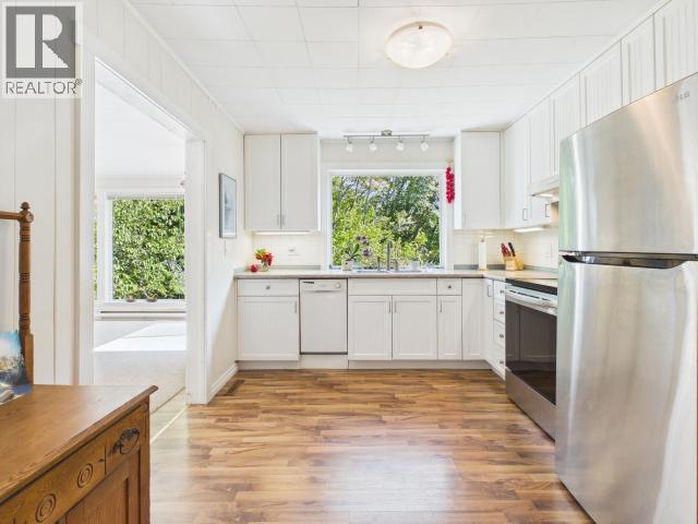 5776 HATFIELD PLACE, Powell River