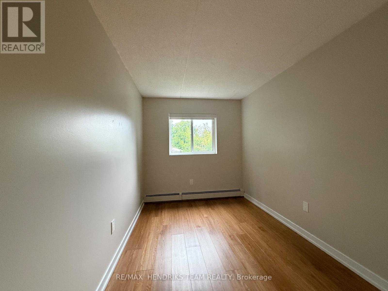 304 - 100 WOODROW STREET, St. Catharines (Secord Woods) — photo 9