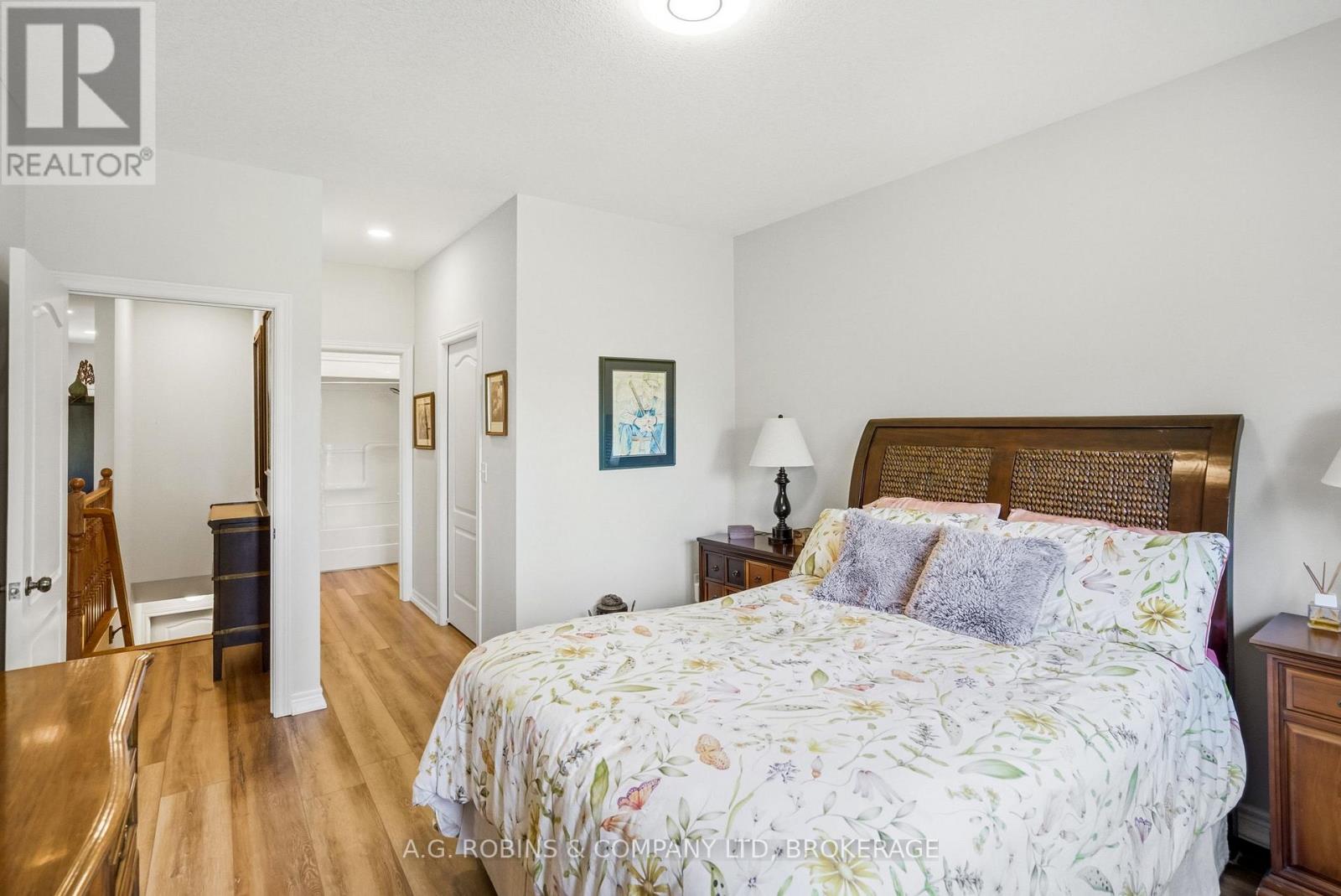 98 MAPLE STREET - Image 22