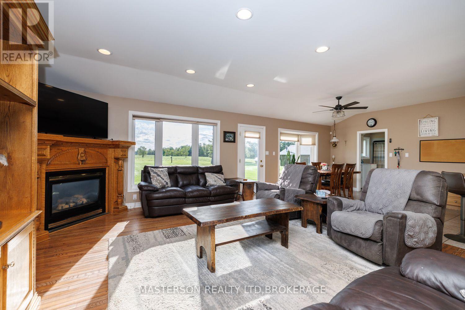 14064 KING ROAD - 9