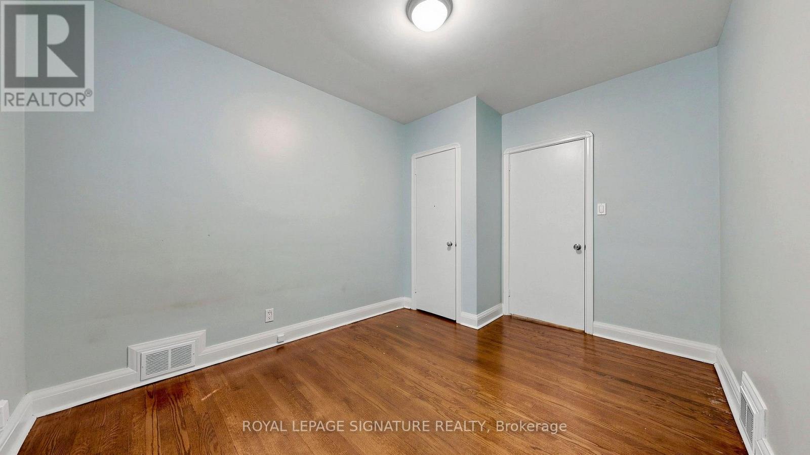 14 VALDANE DRIVE - 16