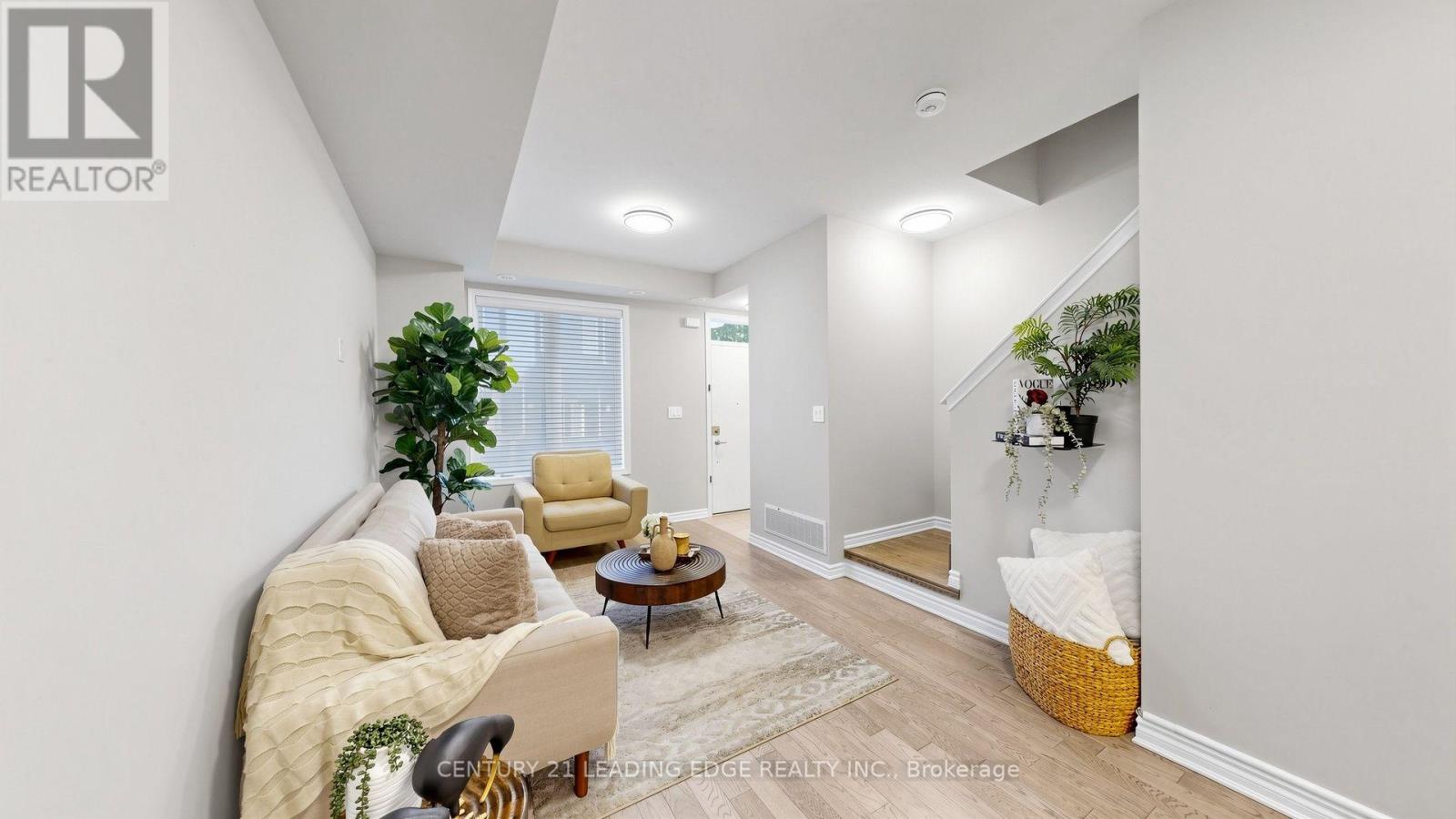 #13 25 HERON PARK PLACE - 7