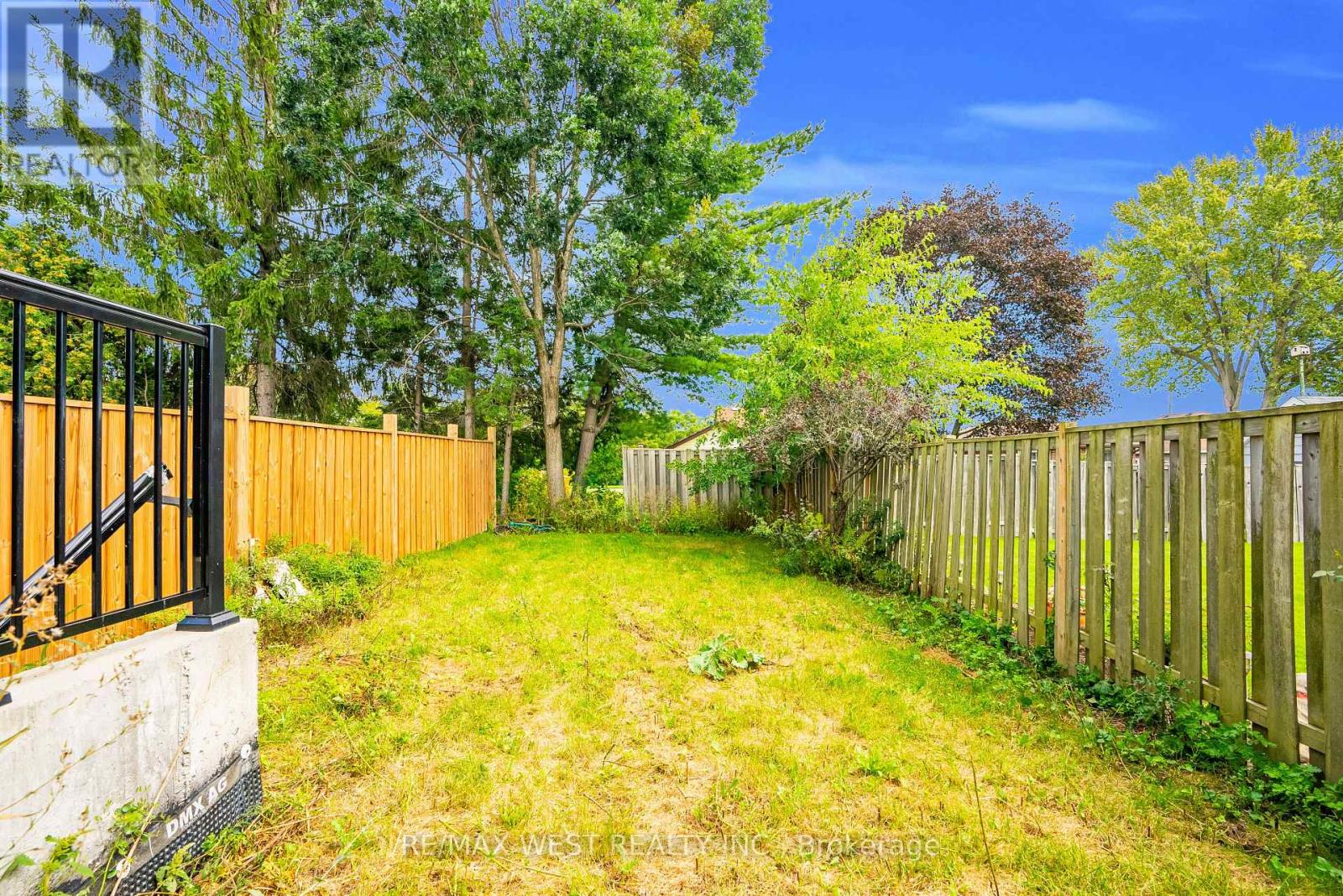 131 GUELPH STREET - 42