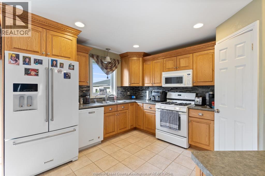 1315 ST. CLAIR ROAD, Lakeshore — photo 9