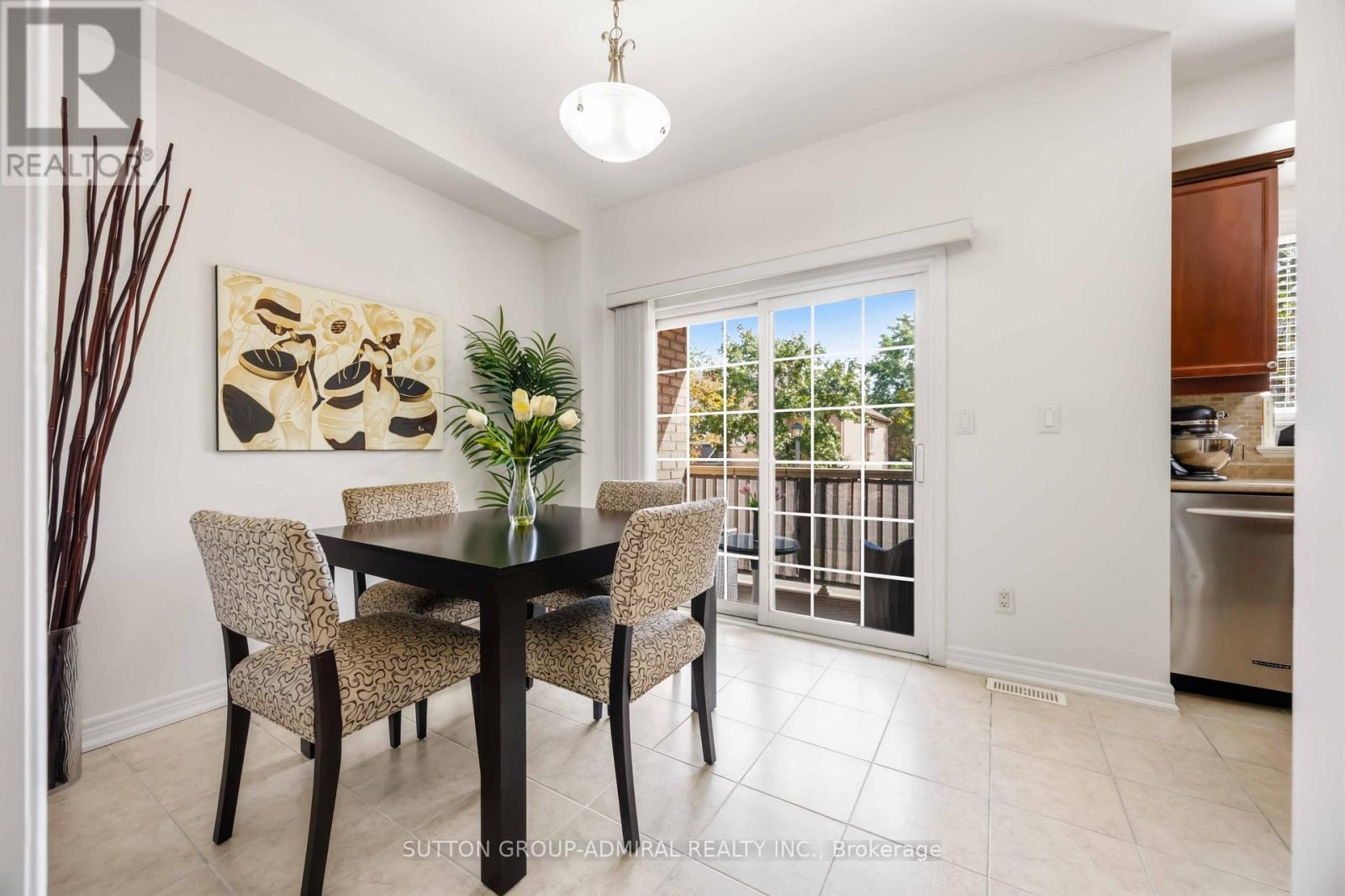 #4 71 PUCCINI DRIVE - 10