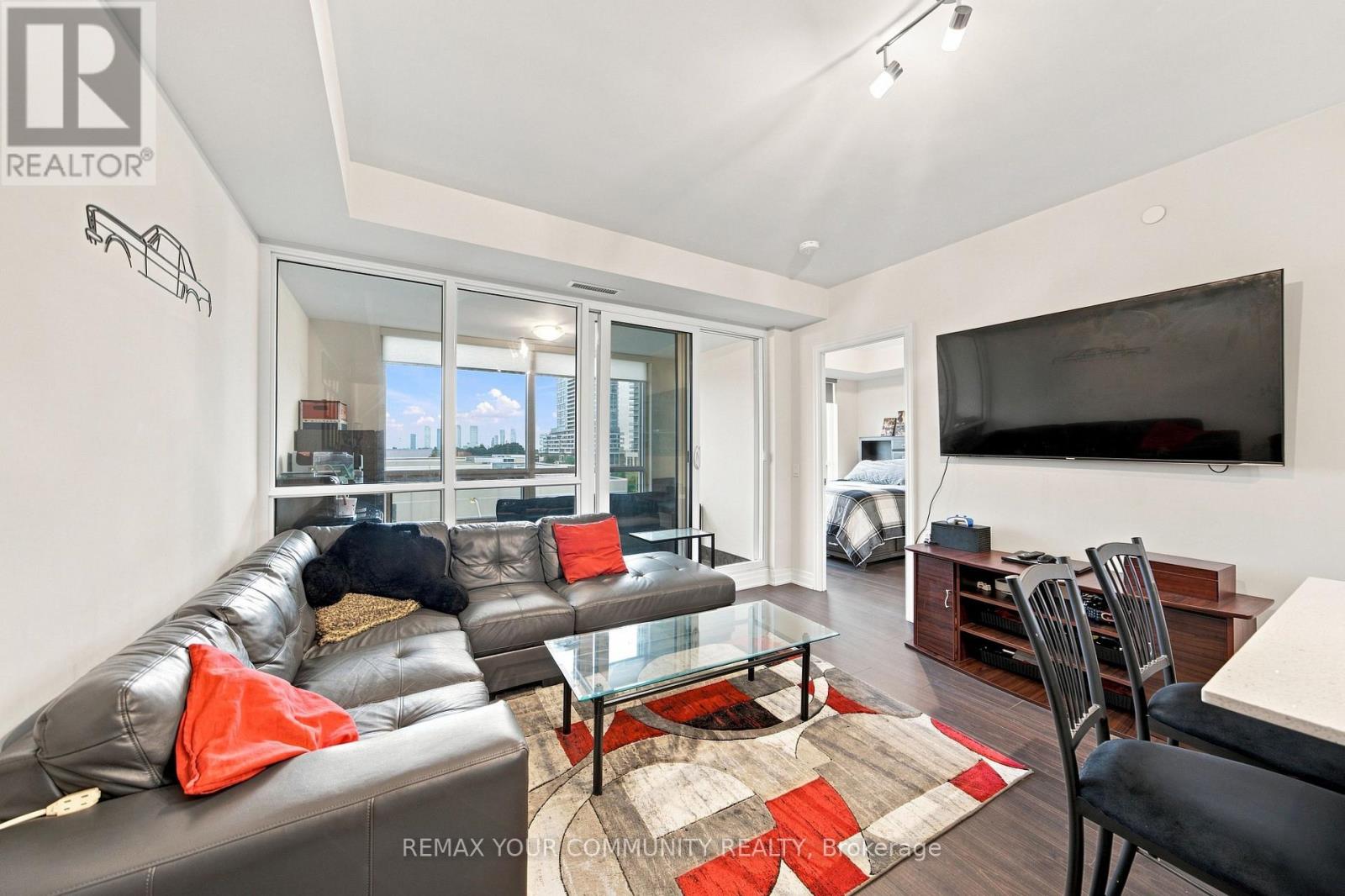#406 9075 JANE STREET - 14