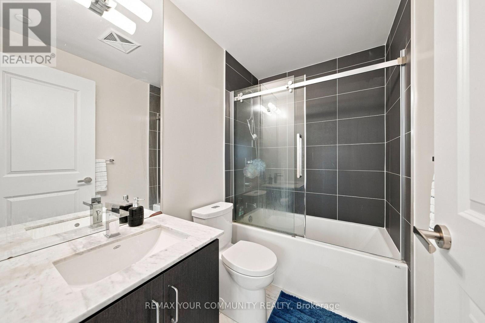 #406 9075 JANE STREET - 23