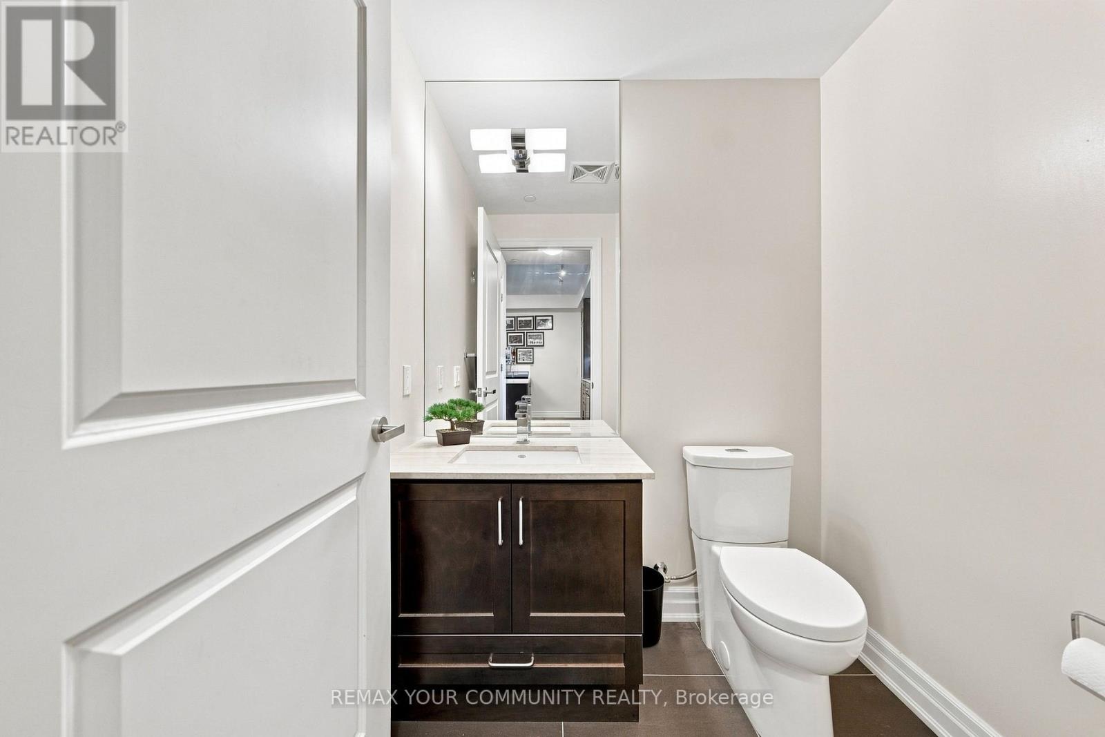 #406 9075 JANE STREET - 24