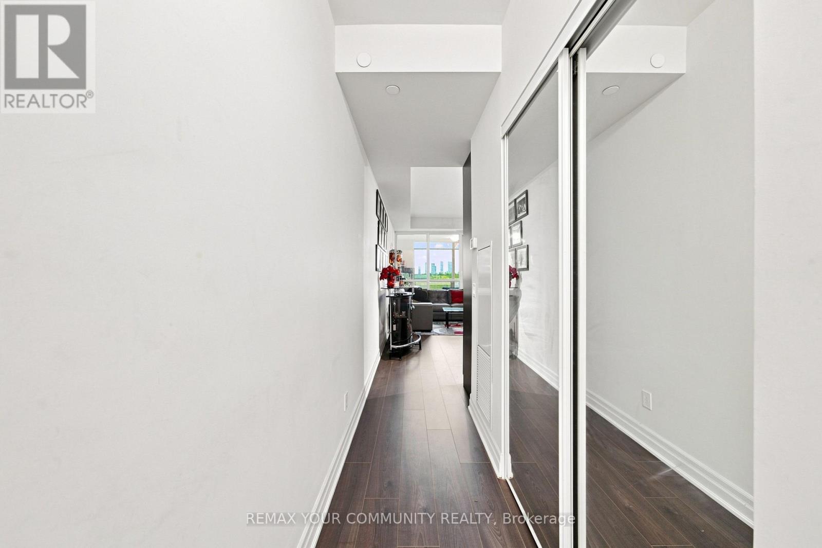 #406 9075 JANE STREET - 26