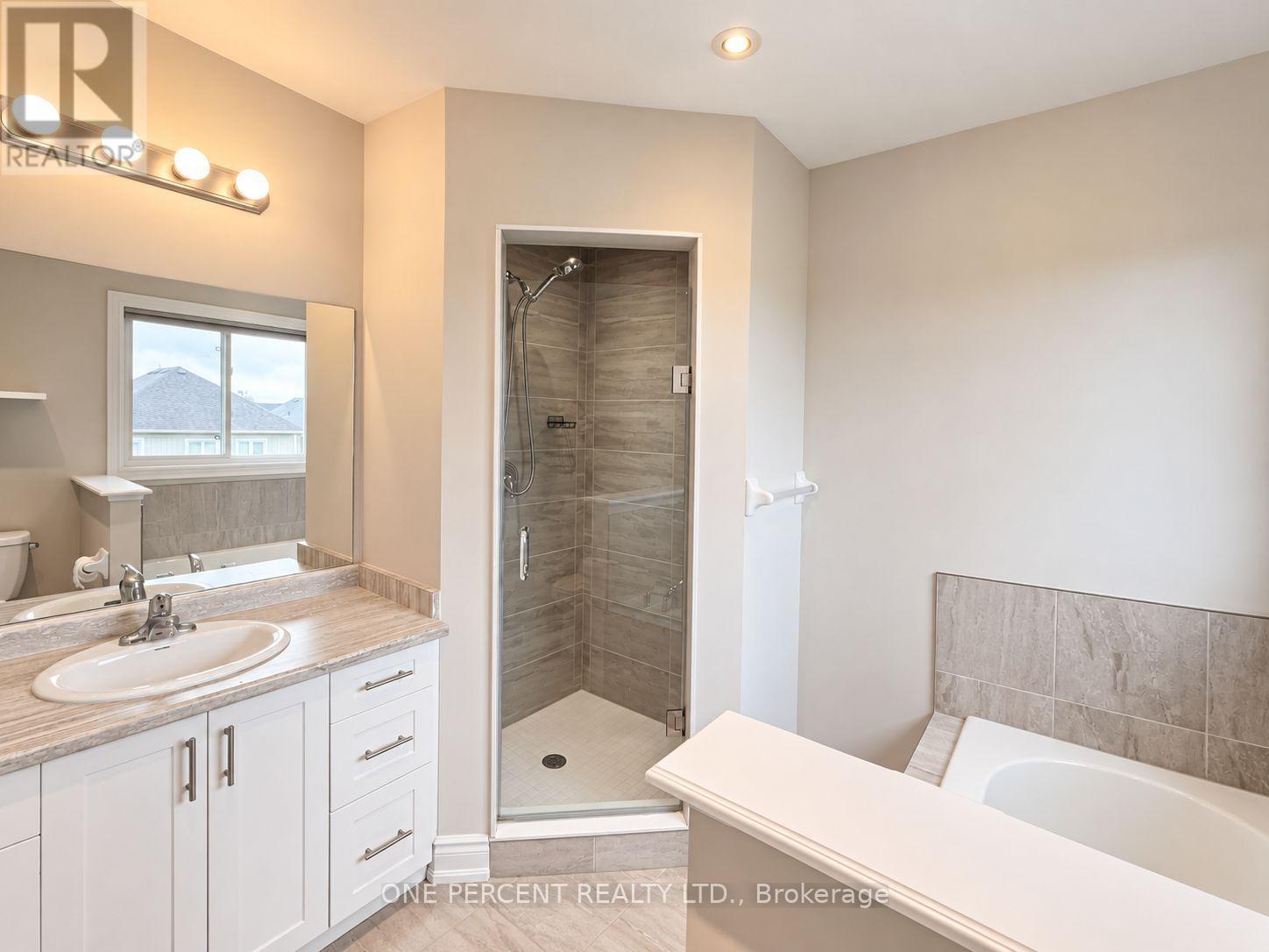168 DIANA DRIVE - Image 33
