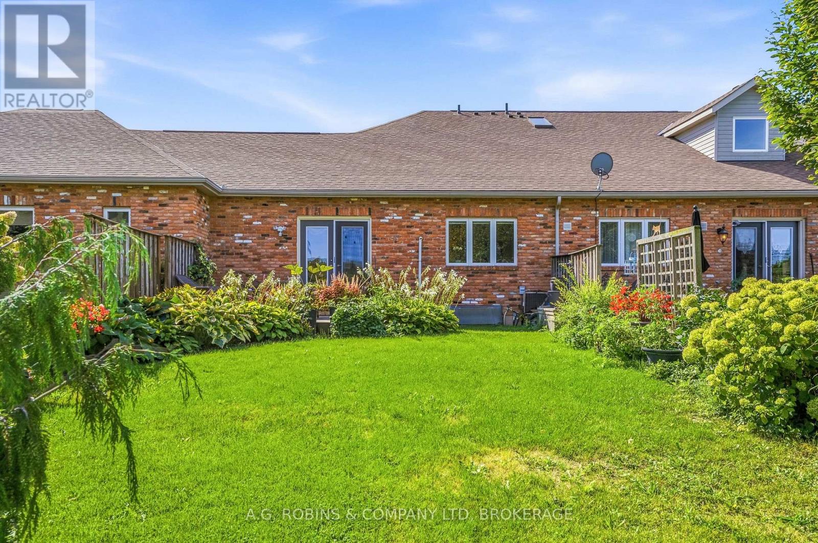 98 MAPLE STREET - 26