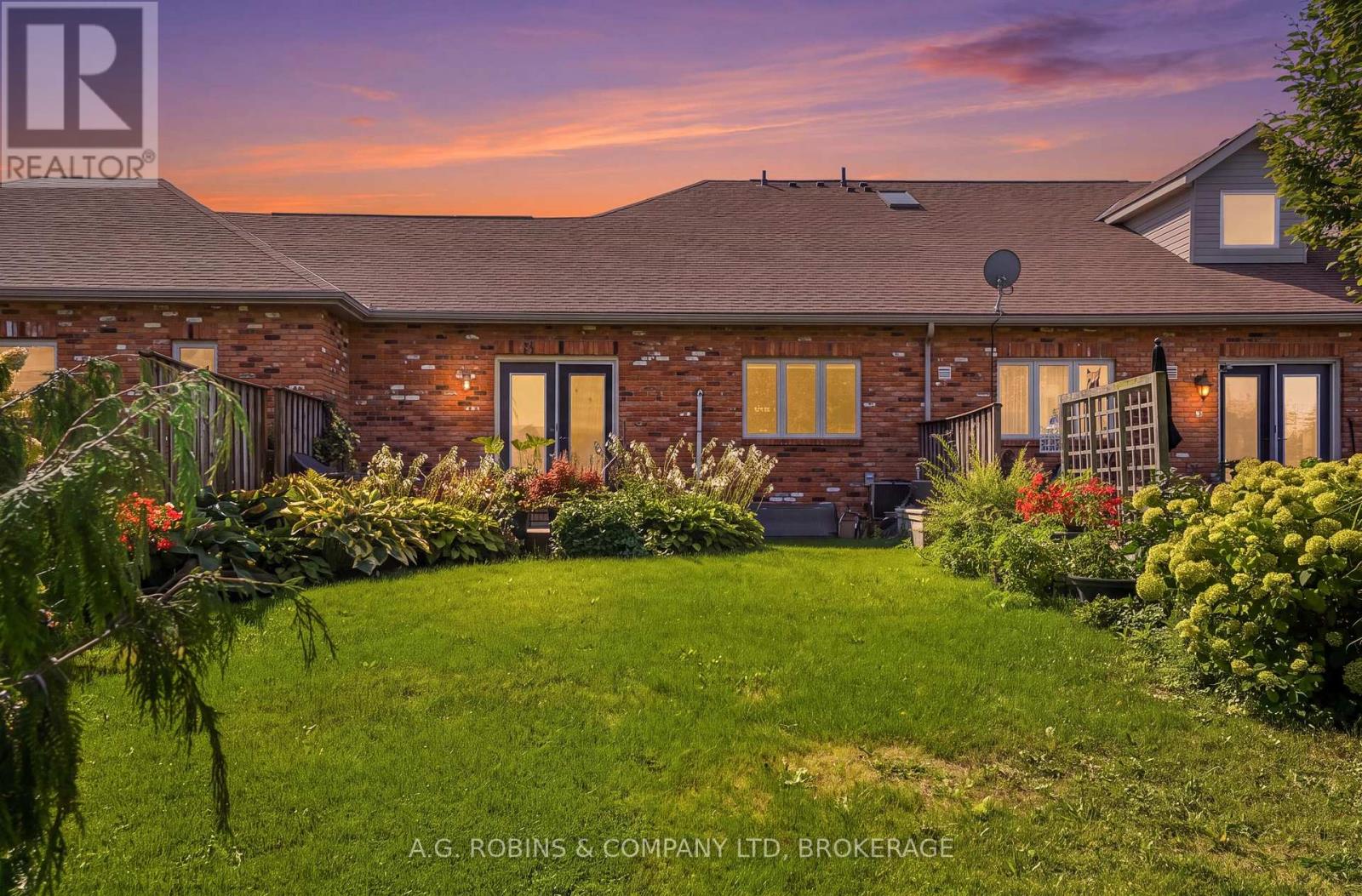 98 MAPLE STREET - 33