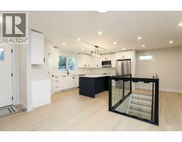 1418 25 Avenue N - photo 9