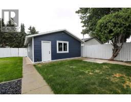 1418 25 Avenue N - photo 40