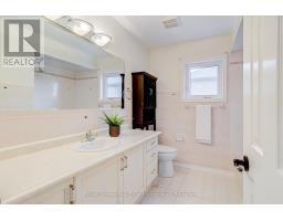 5453 Middleport Crescent, Mississauga, ON L4Z3V2 Photo 18